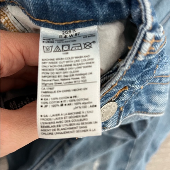 GAP Boyfriend Denim 1969 Mid Rise Sexy Boyfriend Fit Jeans - Picture 5 of 8